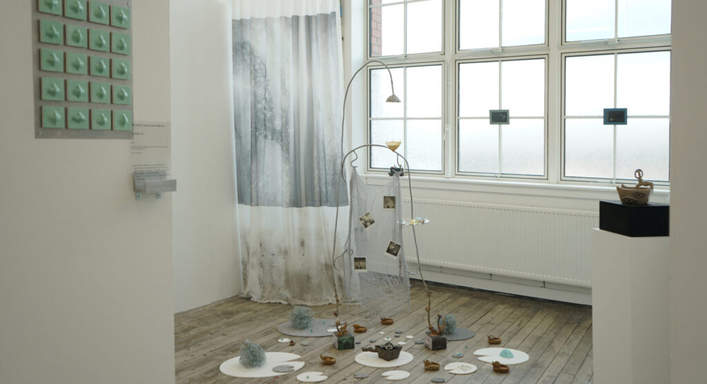 2025 Comprehensive materials (such as metal, plaster, latex, pewter etc. )